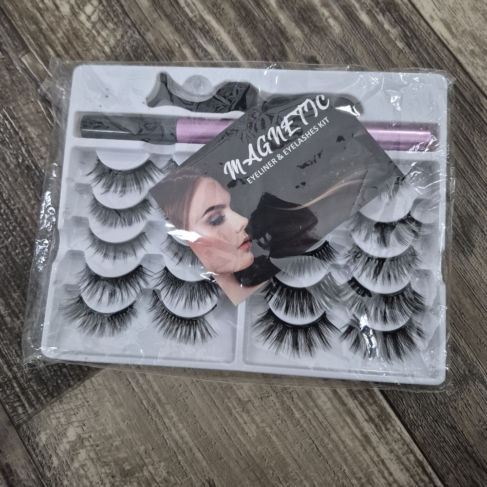 Magnetic Eyeliner & Eyelashes Kit 10 Pairs Black
